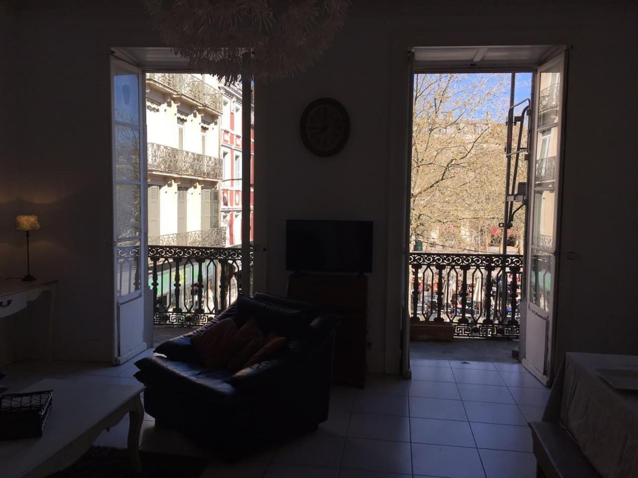 Place Carnot Carcassonne Exterior foto